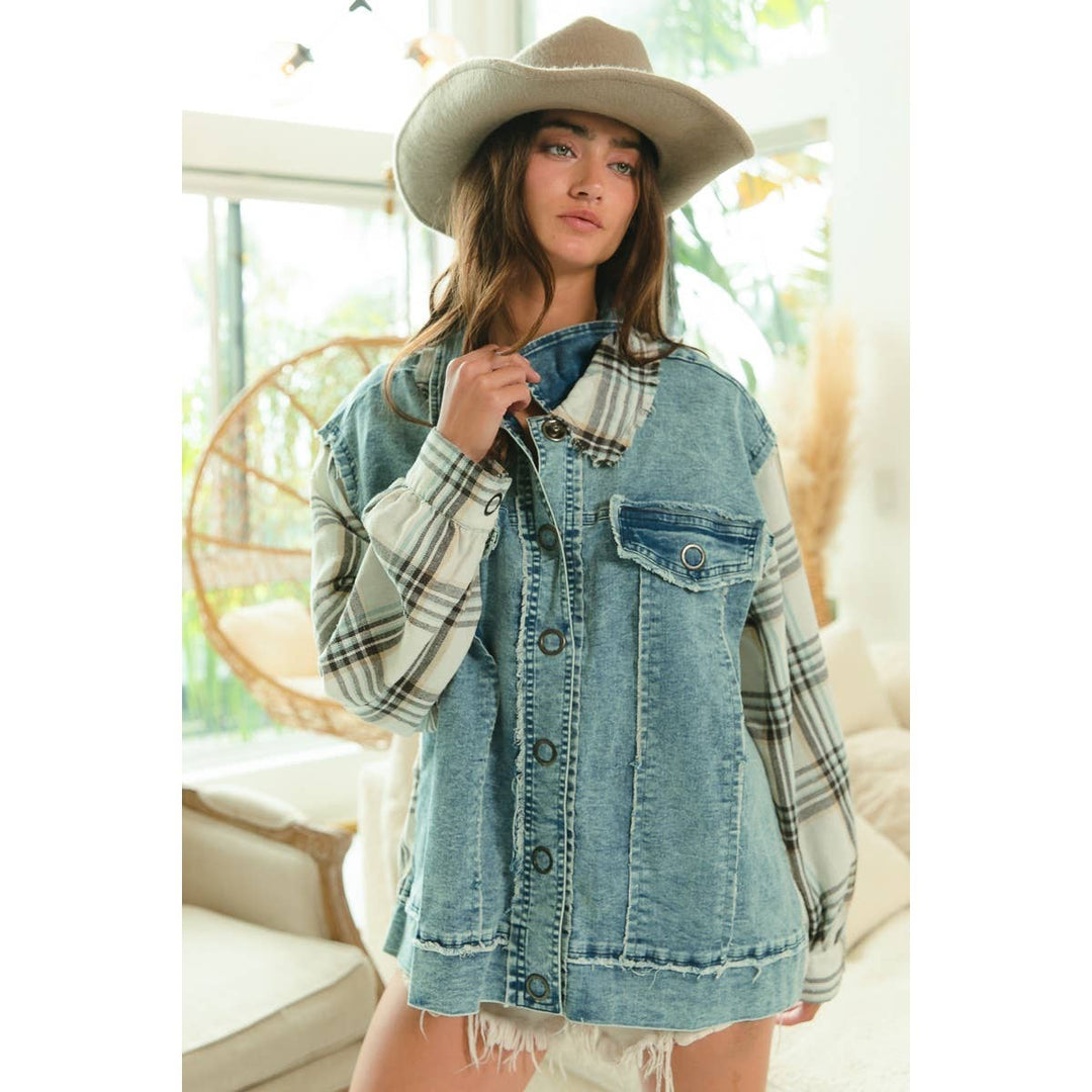 Pearl  DENIM JACKET