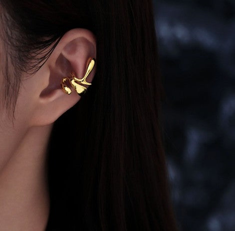 Futurism Ear Cuff