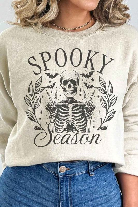 Halloween SPOOKY SEASON  GRAPHIC SWEATSHIRT