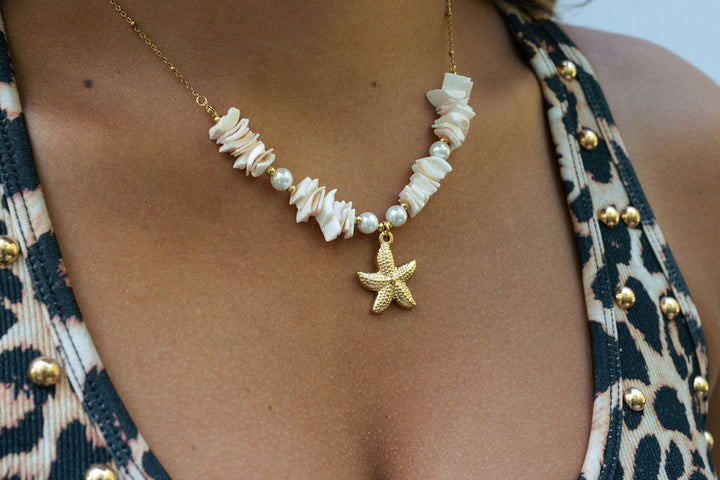 Thelma 18K Gold Non-Tarnish Shell Star Necklace