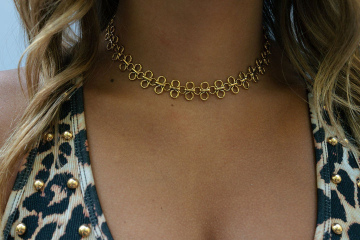 Ritza 18K Gold Non-Tarnish Patterned Choker